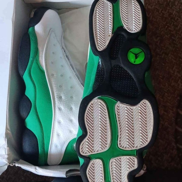 Jordan 13 size 14 - Picture 2 of 2